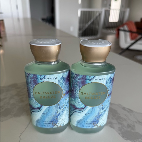 Bath & Body Works Saltwater Breeze Shower Gel - Picture 1 of 2